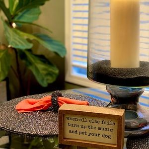 Dog Sign with quote 🐾